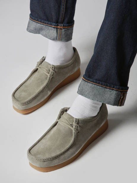 Mocassins Wallabee En Cuir Clarks Vert men 26183447 vue secondaire 2